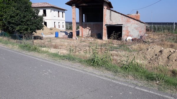 casa indipendente in vendita a Solarolo