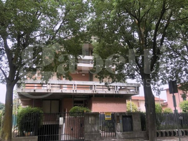 casa indipendente in vendita a Solarolo