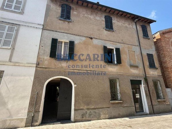 casa indipendente in vendita a Solarolo