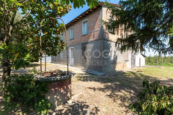 casa indipendente in vendita a Solarolo