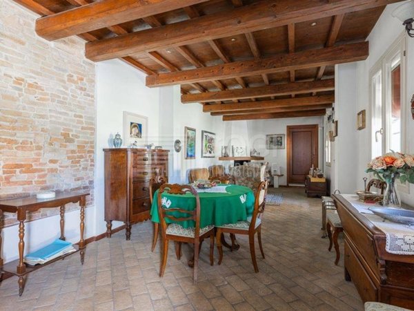 casa indipendente in vendita a Solarolo