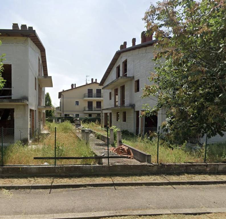 casa indipendente in vendita a Solarolo