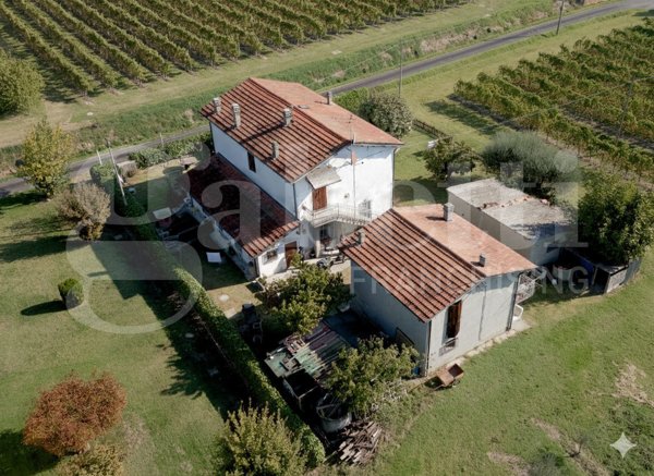casa indipendente in vendita a Solarolo