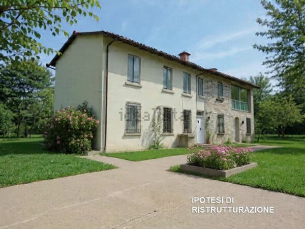 casale in vendita a Solarolo