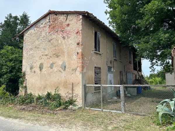 casa indipendente in vendita a Solarolo
