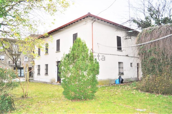 casa indipendente in vendita a Solarolo