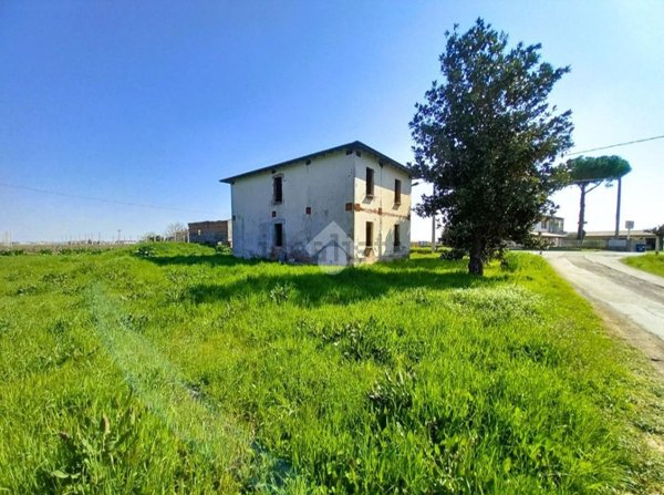casa indipendente in vendita a Solarolo