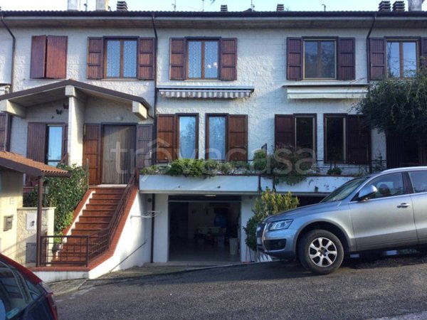 casa indipendente in vendita a Bagno di Romagna in zona Acquapartita
