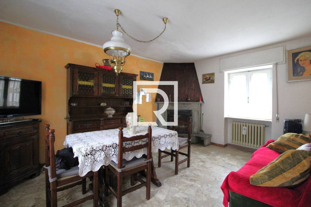 casa indipendente in vendita a Bagno di Romagna in zona Montegranelli