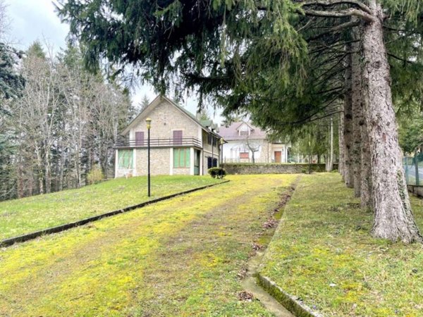 casa indipendente in vendita a Bagno di Romagna