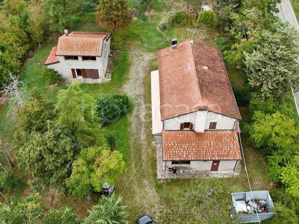 casa indipendente in vendita a Bagno di Romagna