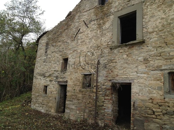 casa indipendente in vendita a Bagno di Romagna