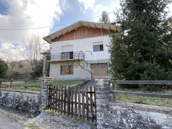 casa indipendente in vendita a Bagno di Romagna