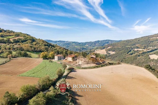 casa indipendente in vendita a Bagno di Romagna
