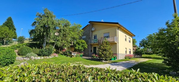 casa indipendente in vendita a Bagno di Romagna in zona Acquapartita