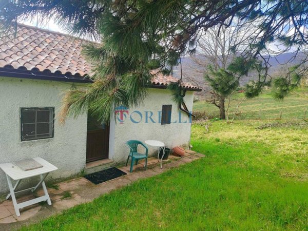 casa indipendente in vendita a Bagno di Romagna in zona Vessa