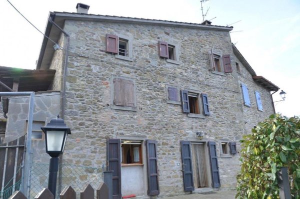 casa indipendente in vendita a Bagno di Romagna in zona Acquapartita