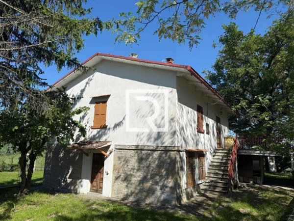 casa indipendente in vendita a Bagno di Romagna