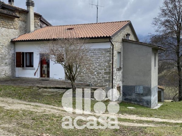 casa indipendente in vendita a Bagno di Romagna in zona San Silvestro