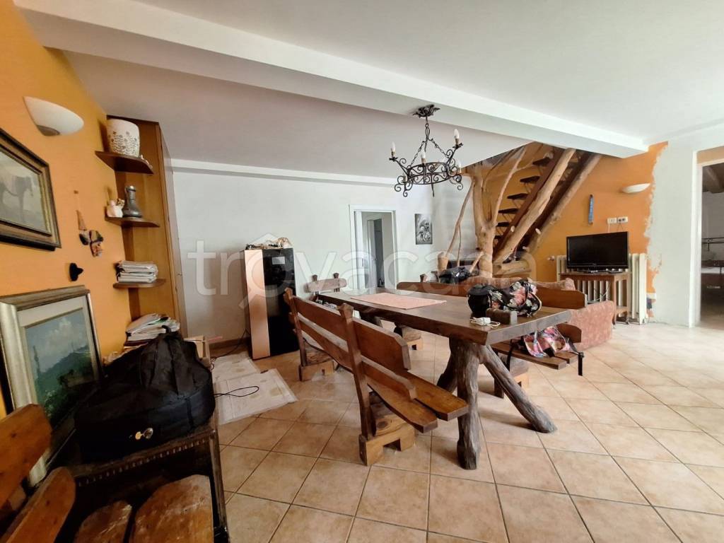 casa indipendente in vendita a Bertinoro