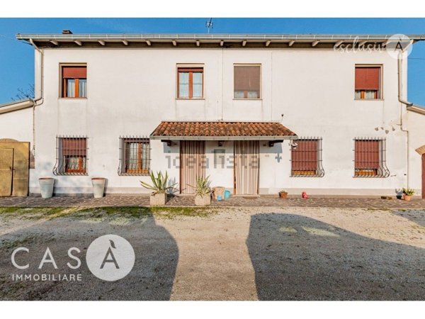 casa indipendente in vendita a Bertinoro