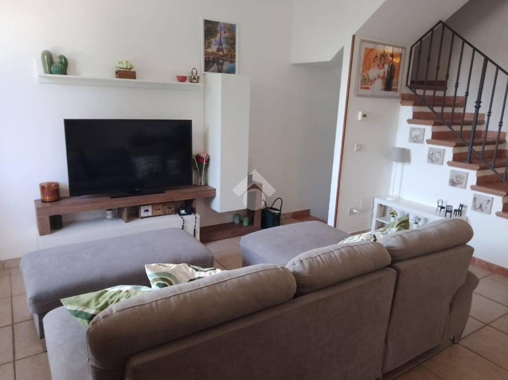 casa indipendente in vendita a Bertinoro in zona Panighina
