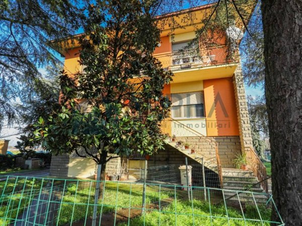 casa indipendente in vendita a Bertinoro