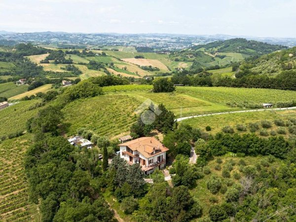 casa indipendente in vendita a Bertinoro