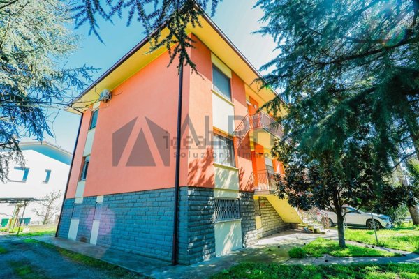 casa indipendente in vendita a Bertinoro