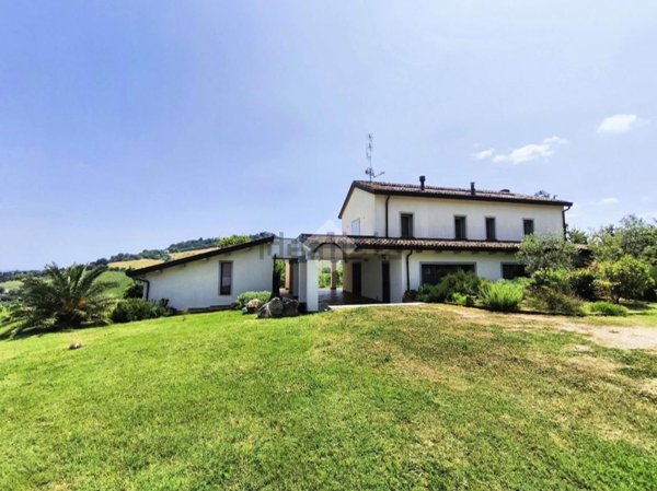 casa indipendente in vendita a Bertinoro