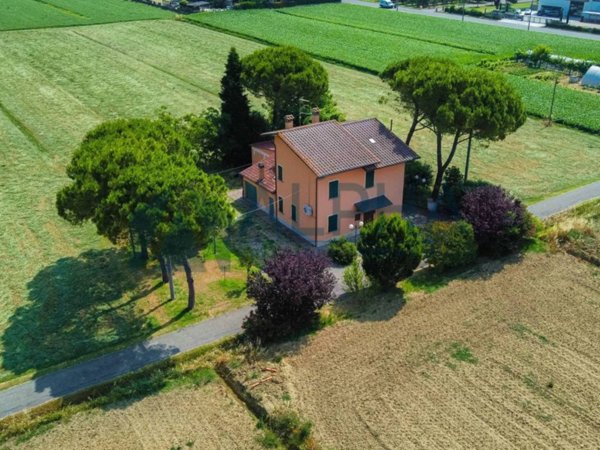 casa indipendente in vendita a Bertinoro