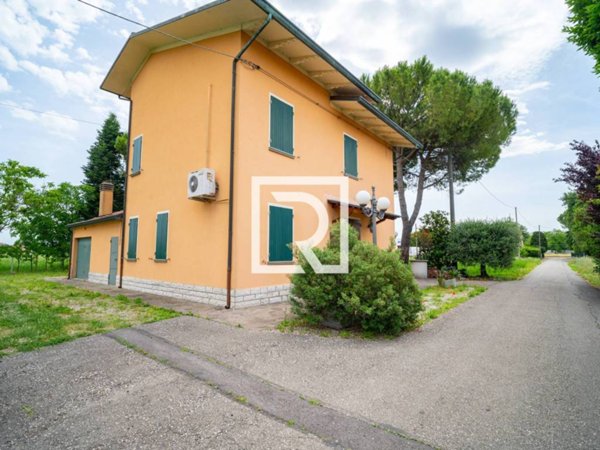 casa indipendente in vendita a Bertinoro in zona Santa Maria Nuova Spallicci