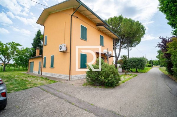casa indipendente in vendita a Bertinoro in zona Santa Maria Nuova Spallicci