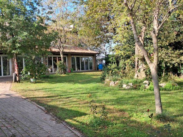 casa indipendente in vendita a Bertinoro in zona Polenta