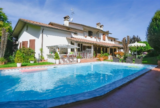 casa indipendente in vendita a Bertinoro in zona Fratta Terme