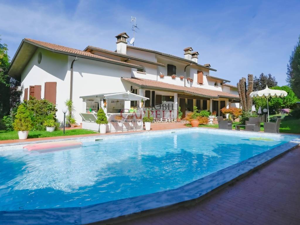 casa indipendente in vendita a Bertinoro in zona Fratta Terme