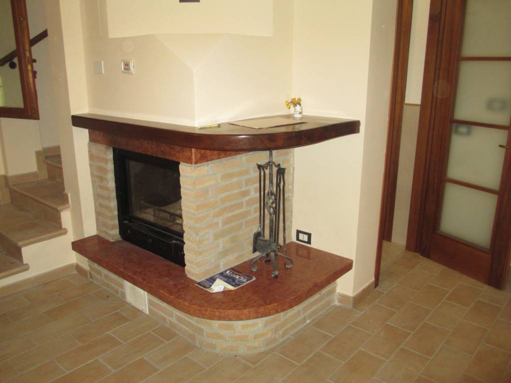 casa indipendente in vendita a Bertinoro