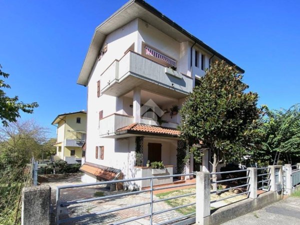 appartamento in vendita a Bertinoro in zona Fratta Terme