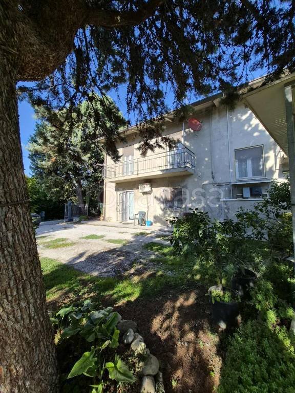 casa indipendente in vendita a Bertinoro