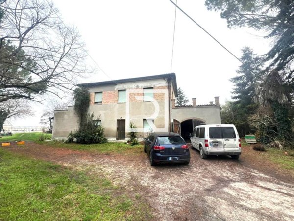 casa indipendente in vendita a Bertinoro