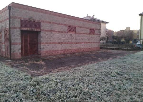 locale commerciale in vendita a Bertinoro in zona Panighina