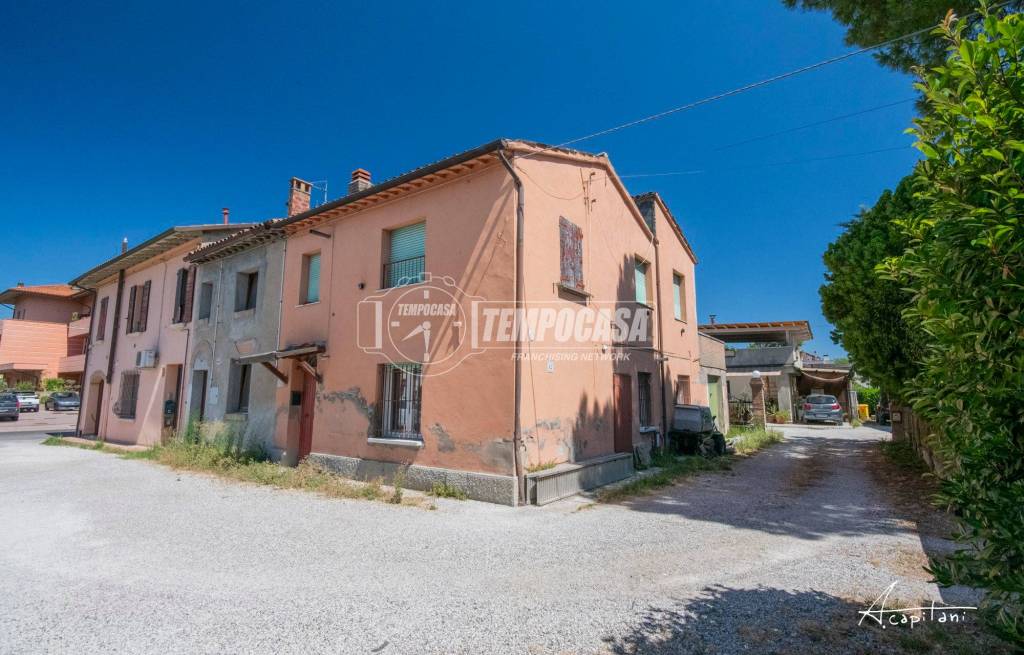 appartamento in vendita a Bertinoro in zona Santa Croce