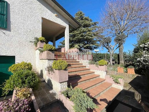 casa indipendente in vendita a Bertinoro