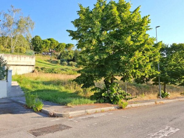 terreno edificabile in vendita a Bertinoro