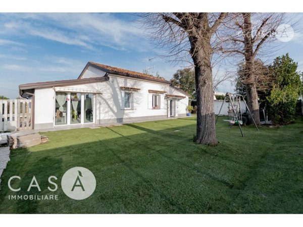 casa indipendente in vendita a Bertinoro in zona Panighina