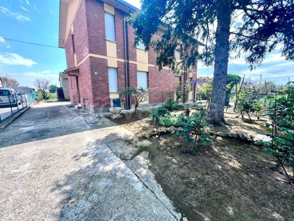 casa indipendente in vendita a Bertinoro in zona Santa Maria Nuova Spallicci