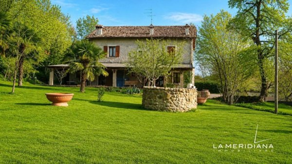 casa indipendente in vendita a Bertinoro