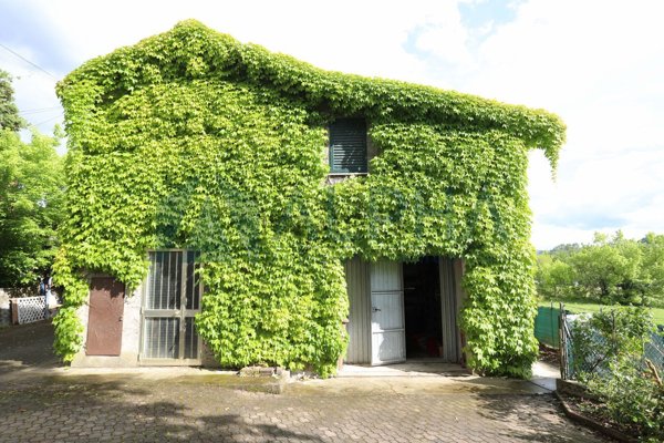 locale di sgombero in vendita a Bertinoro