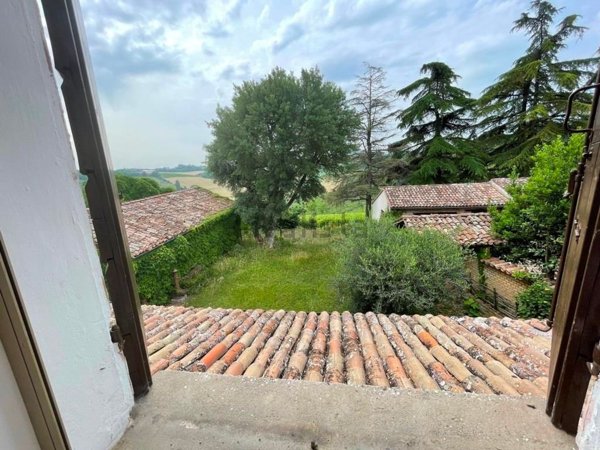 casa indipendente in vendita a Bertinoro