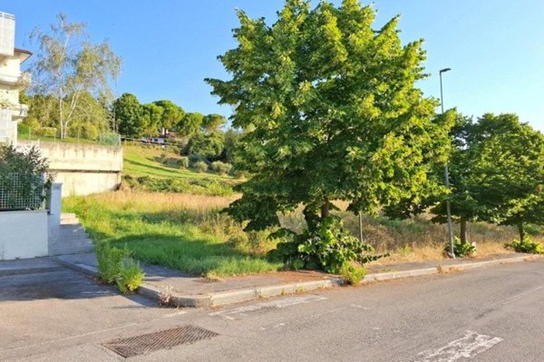 terreno in vendita a Bertinoro